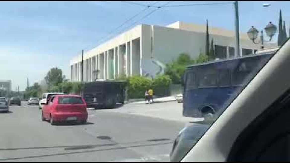 Πορεία και συγκεντρώσεις στο κέντρο της Αθήνας (1)