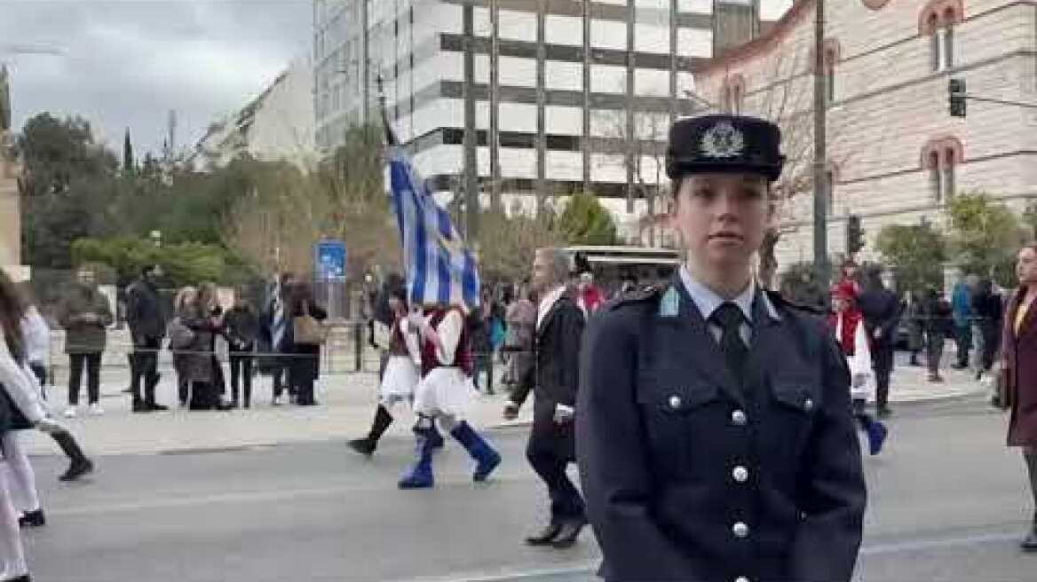 Ο 11 χρόνος Δημήτρης παρέλασε ως … Καποδίστριας (1)