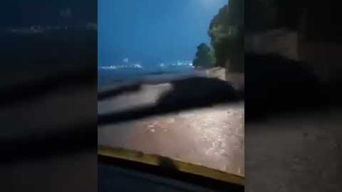 Πνίγεται ξανά ο Βόλος βίντεο από κατοίκους σε διάφορα σημεία της πόλης (4)