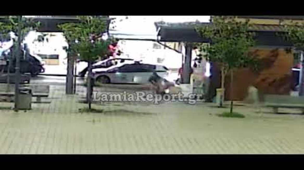 LamiaReport.gr: Street Fight στην πλατεία Πάρκου