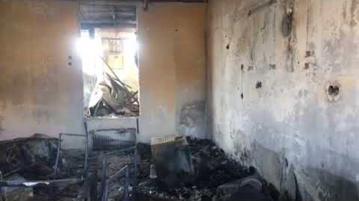 Εικόνες από τη φωτιά στη Μάνδρα, στο χωριό Μικρή Κατερίνη (3)