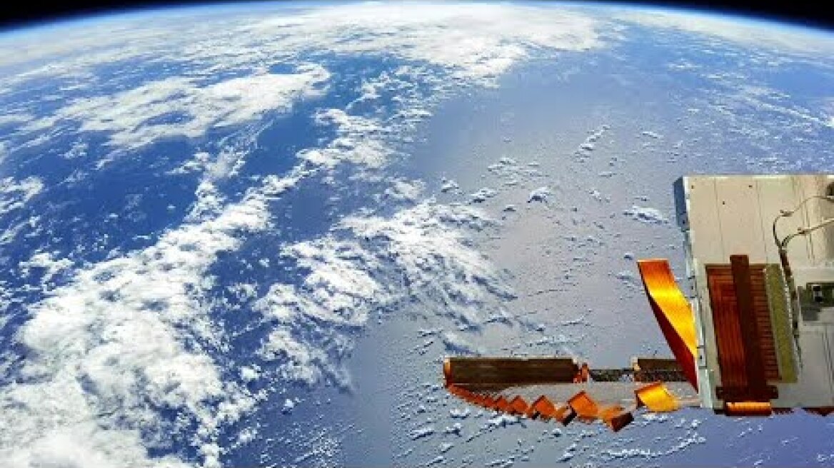 Live: Chinese astronauts to return home after 3-month space mission 