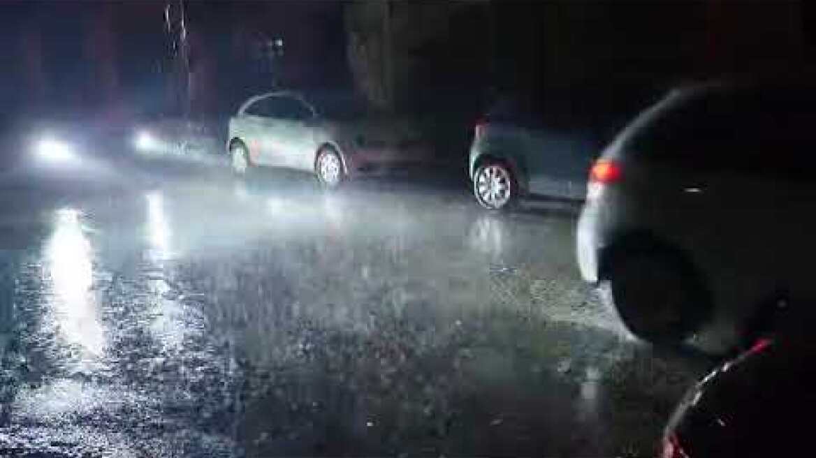 Με εκτεταμένες διακοπές ρεύματος έφτασε στην Πάτρα η κακοκαιρία