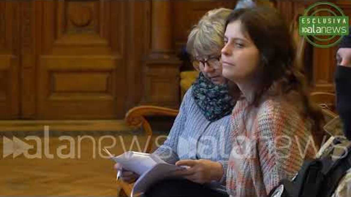 Ilaria Salis, inizia il processo per l'insegnante detenuta in Ungheria da 11 mesi