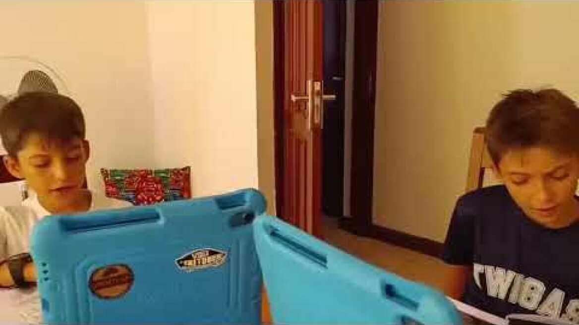 Ελληνικό σχολείο στην Τανζανία (1)