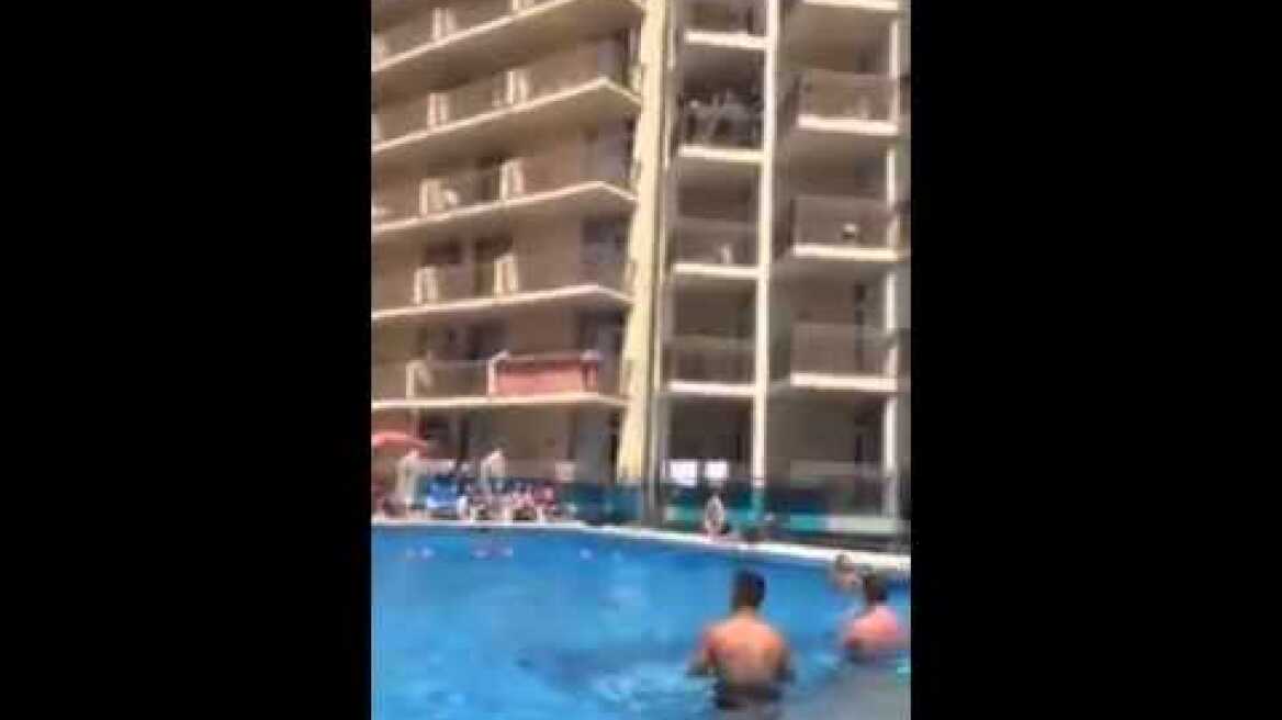 LiveLeak com   Spain   British tourist  balconing  jump for 12 5€ 19 06