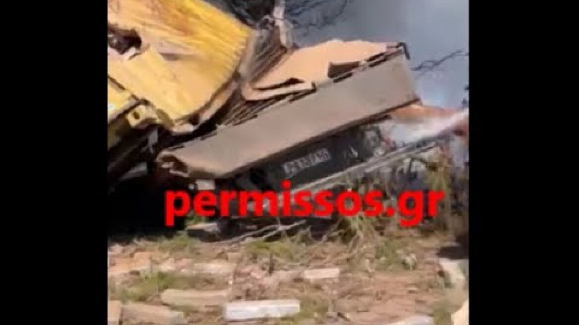 Απανθρακώθηκε οδηγός φορτηγού στο Δίστομο