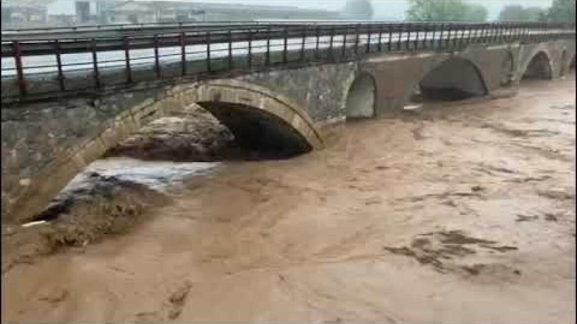 ifarsala: Σε οριακό σημείο ο Ενιπέας ποταμός στα Φάρσαλα