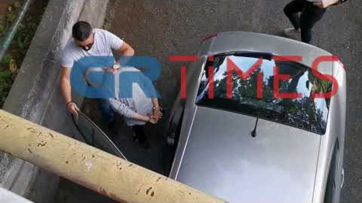 Στα δικαστήρια Θεσσαλονίκης η κοκκινομάλλα - GRTimes.gr