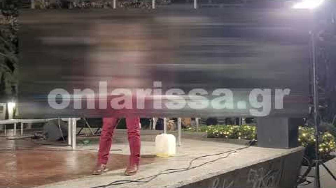 Λαρισαίος απειλούσε να αυτοπυρποληθεί στην Κεντρική πλατεία