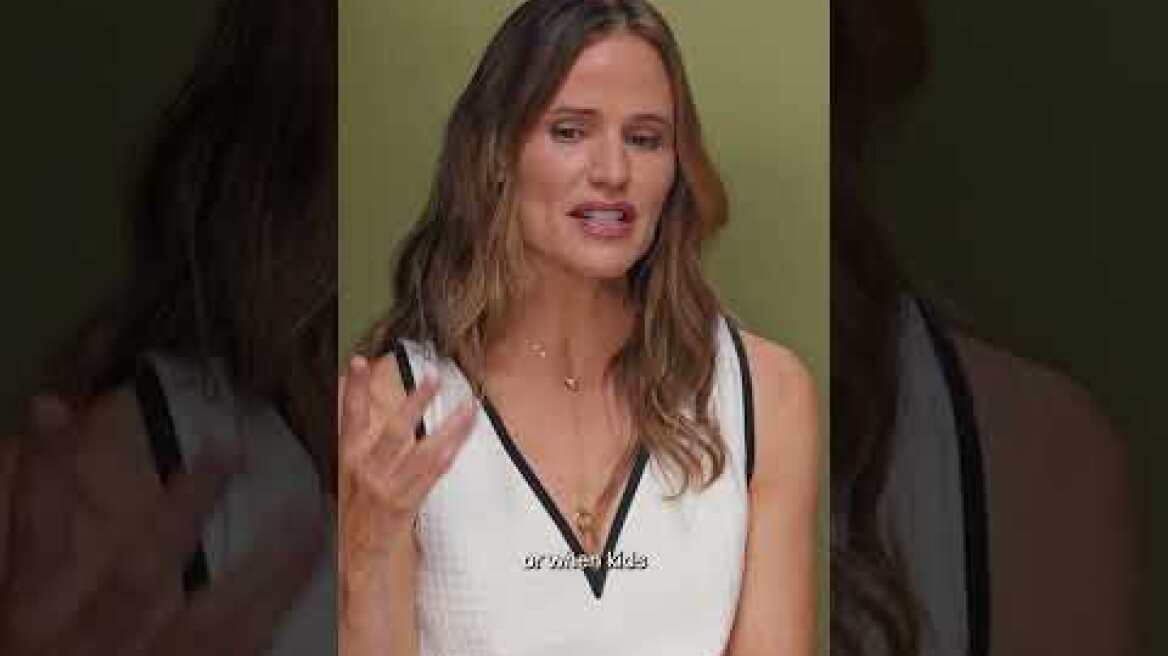 A moment for The Crone—also known as #JenniferGarner.
