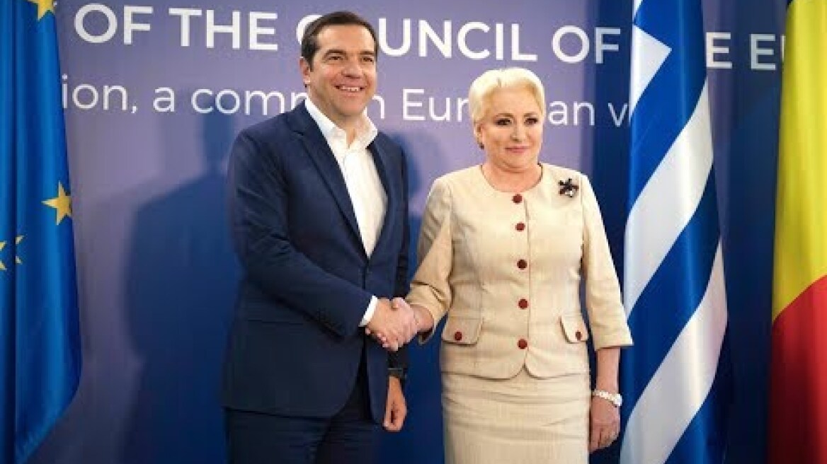 Δηλώσεις προς τους εκπροσώπους του Τύπου με την Πρωθυπουργό της Ρουμανίας