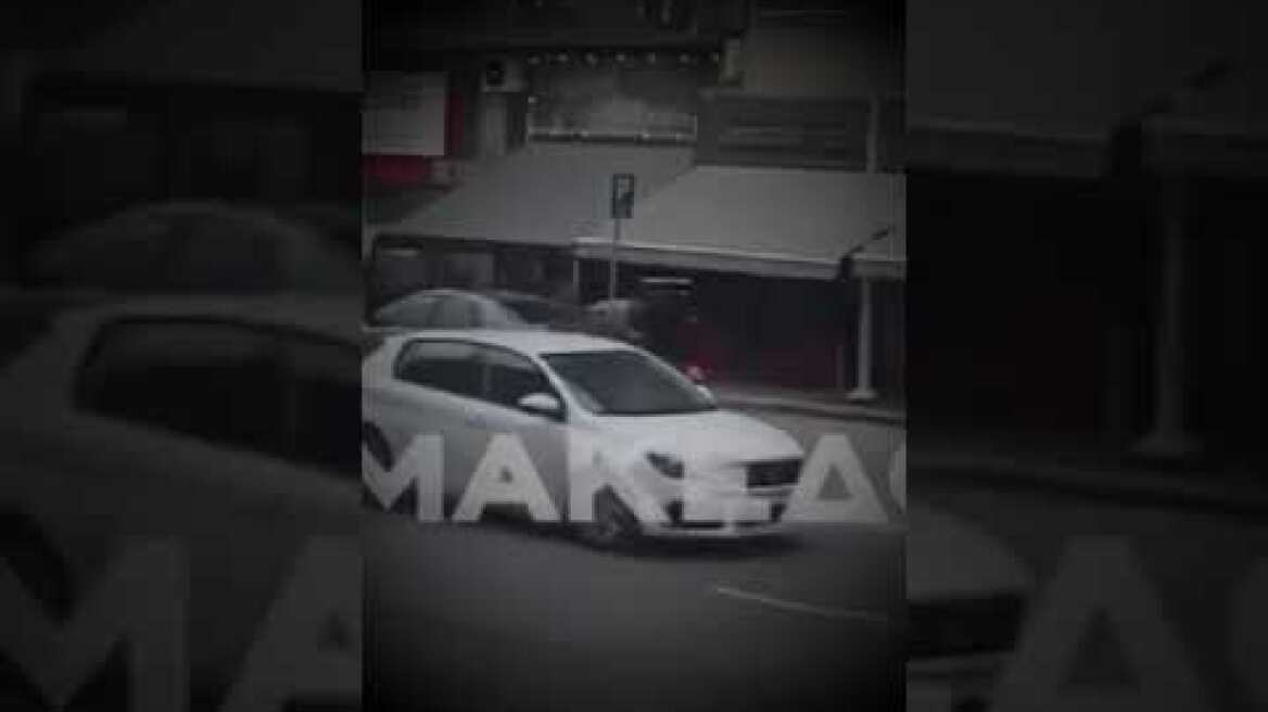Άγριος ξυλοδαρμός 62χρονου από πατέρα ανήλικου έξω από τα δικαστήρια