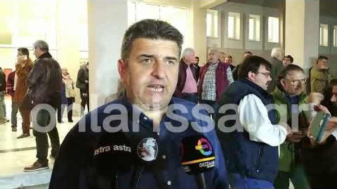 Ο Υπεύθυνος Επικοινωνίας της ΕΟΑΣΝ Λάρισας Σωκράτης Αλειφτήρας στη σύσκεψη των Φαρσάλων