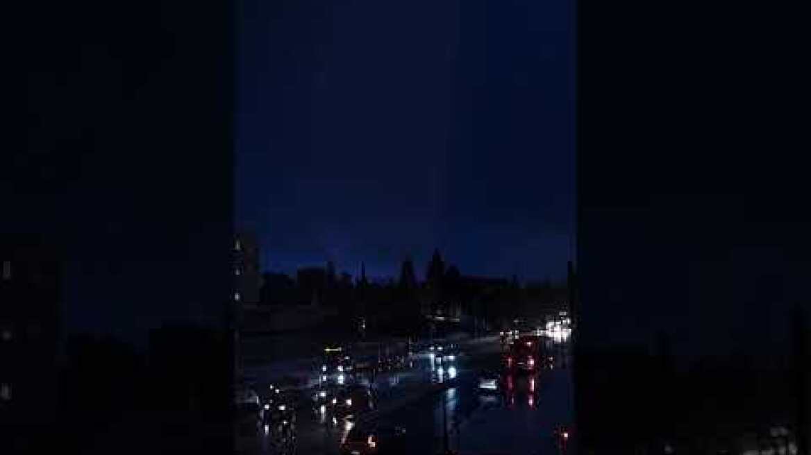 Ισχυρή καταιγίδα στο κέντρο της Αθήνας (2)