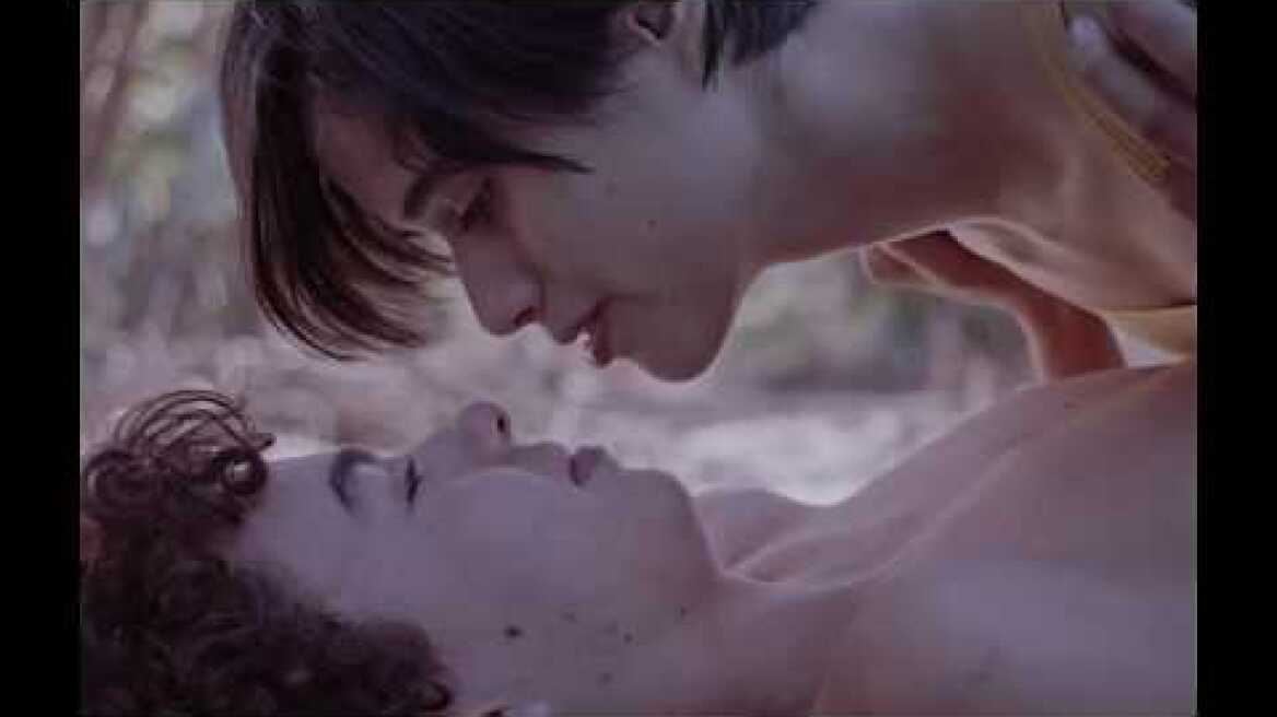 Trailer de Tarde para morir joven — Too Late to Die Young subtitulado en inglés (HD)
