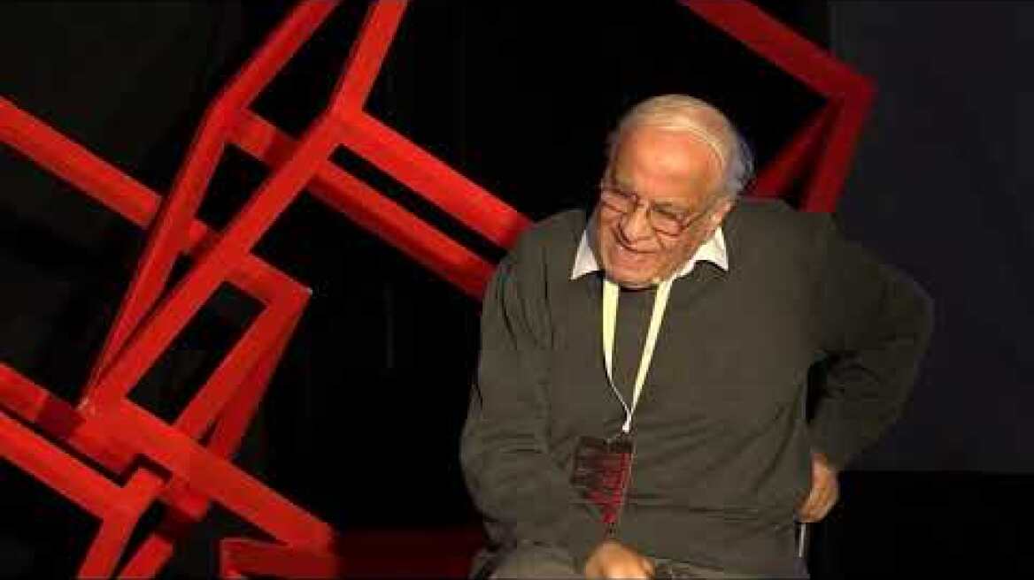 Συμπληρώνοντας το κενό της γνώσης μας για το σύμπαν | Dionysios Simopoulos | TEDxAUEB