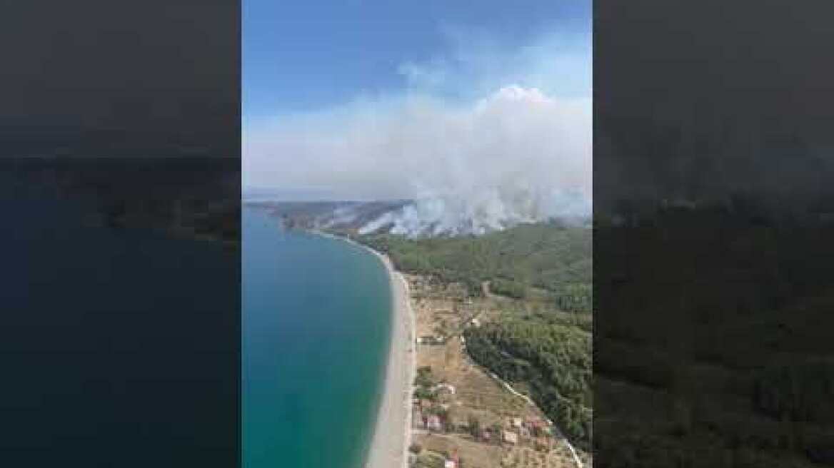 Αποστολή πλήρωμα Chinook για την κατάσβεση της φωτιάς στην Αγία Άννα