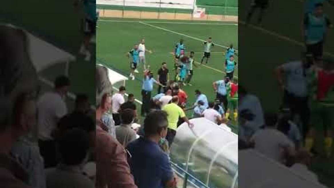 Desacatos no Olímpico Montijo-V. Setúbal B levaram polícia a disparar para o ar