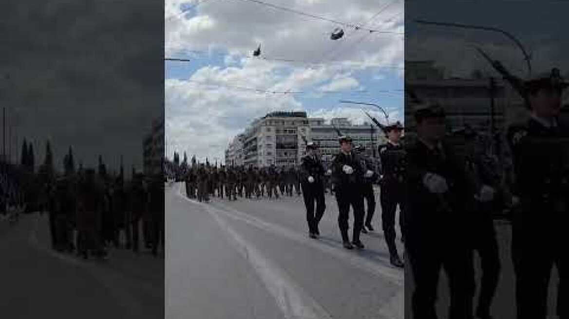 H μεγάλη στρατιωτική παρέλαση στην Αθήνα για την 25η Μαρτίου (24)