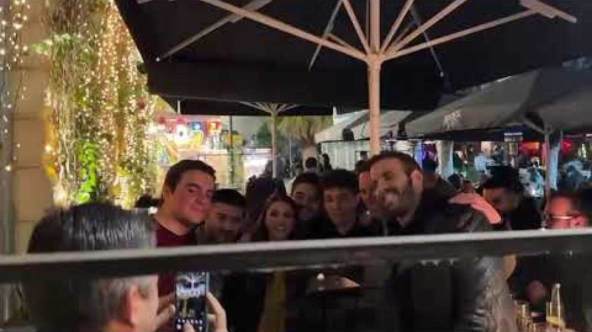 Η έξοδος του Κασσελάκη στου Ψυρρή (2)