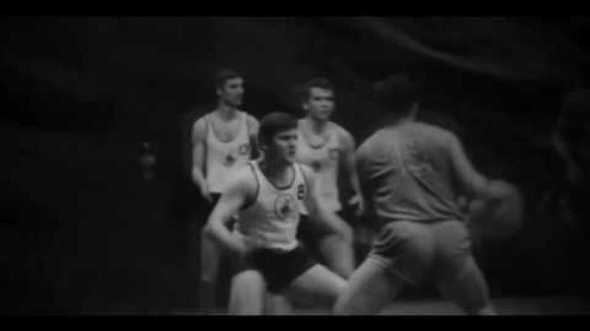 AEK - Σλάβια Πράγας 89-82               4 Απριλίου 1968