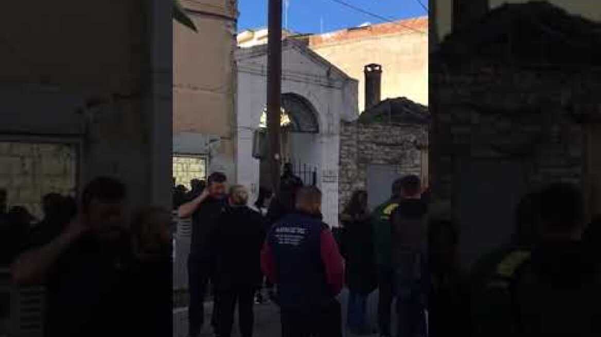 Μεσολόγγι: Συγκέντρωση των συγγενών του 30χρονου