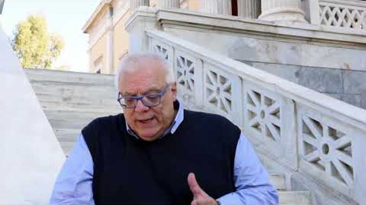 Εορτασμός επετείου της εξέγερσης του Πολυτεχνείου τον Νοέμβρη 1973 - Ομιλία Καθηγητή  Κ. Θεολόγου