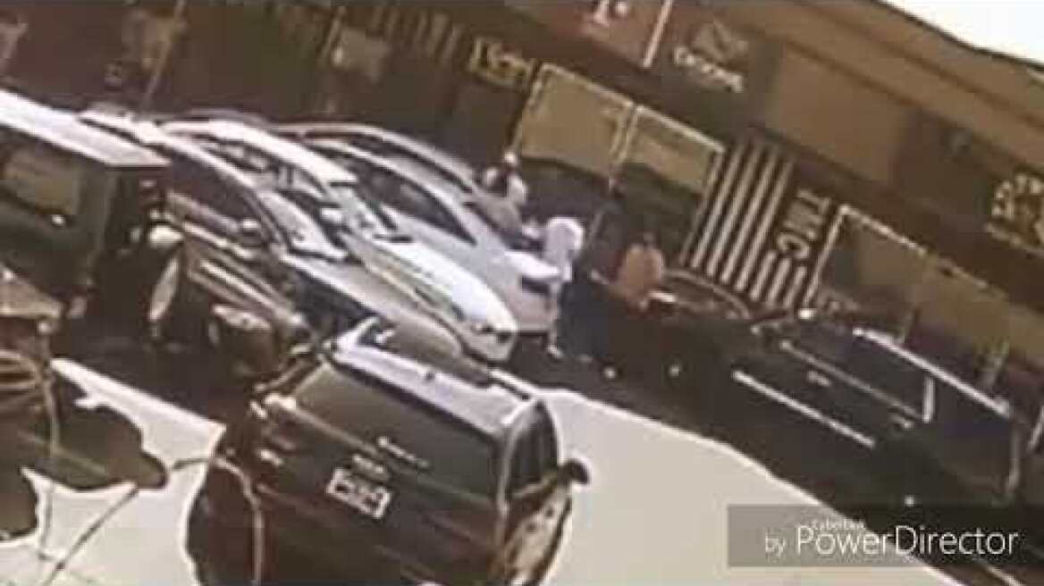 Nipsey Hussle (UPCLOSE FOOTAGE) SURVEILLANCE SHOOTING OF NIPSEY HUSSLE IN PARKING LOT