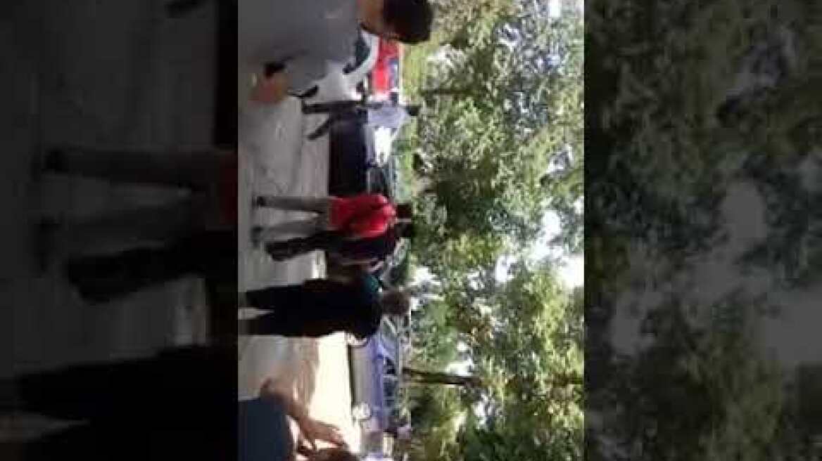 Διαμαρτυρία πολιτών κατά την αποχώρηση Κοντονή στην Έδεσσα - Voria.gr