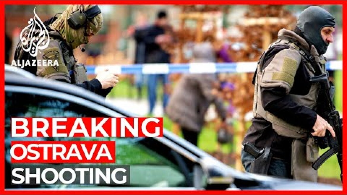 Ostrava: Six killed Czech hospital shooting, gunman at large