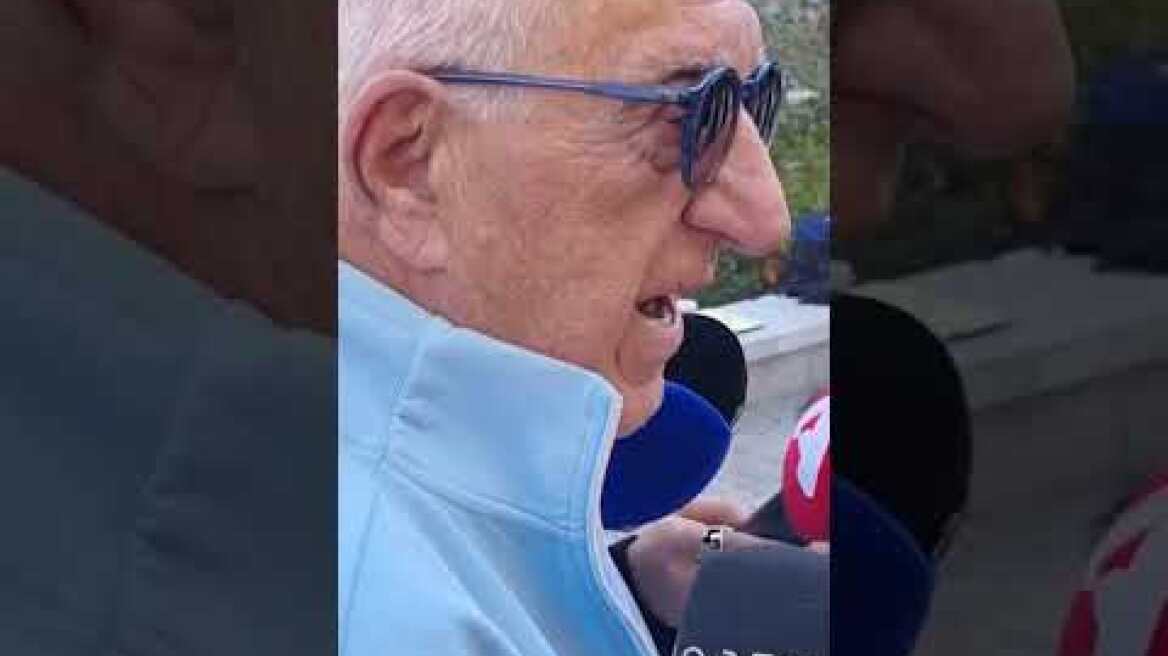 Κηδεία Διονύση Σαββόπουλου: Δηλώσεις Νικήτα Κακλαμάνη