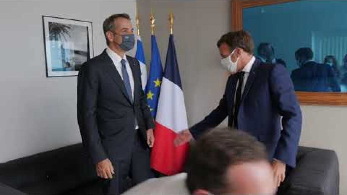 Η συνάντηση του Μητσοτάκη με τον Μακρόν στη Κορσική
