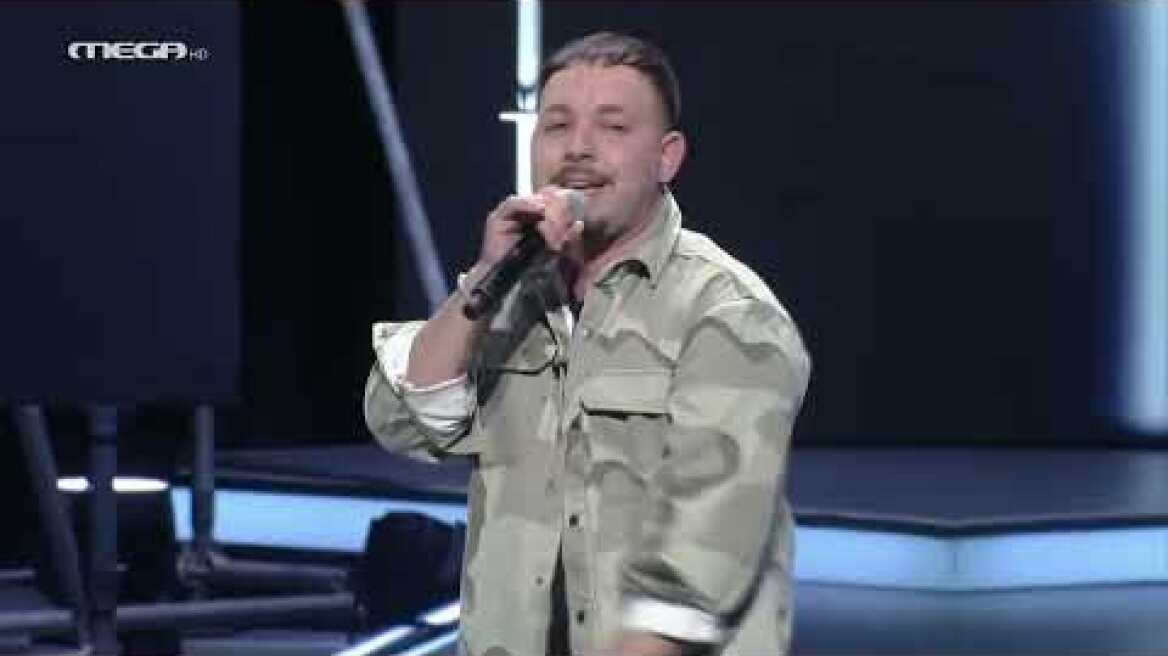 X Factor: Τραγούδησε για πρώτη φορά live στη ζωή του! - Τα κατάφερε;