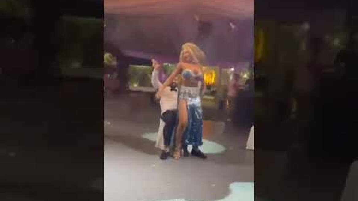 Ξεσήκωσε γαμπρό με τον χορό της η Αναστασία Γιούσεφ - «Έλα αστεράκι γαμπρούλη»