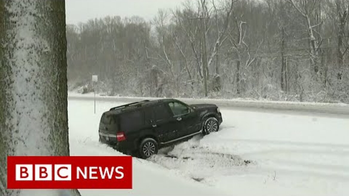 Winter storms engulf US states - BBC News