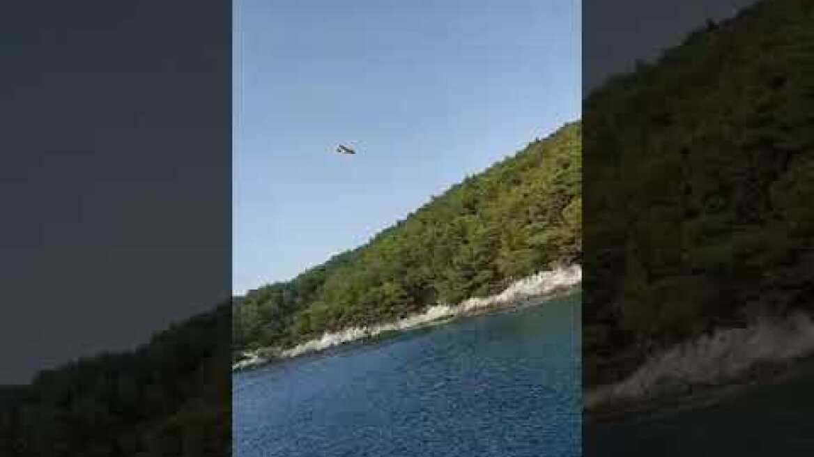 Σκόπελος: Σε εξέλιξη η φωτιά - Ολονύκτια μάχη για την κατάσβεσή της