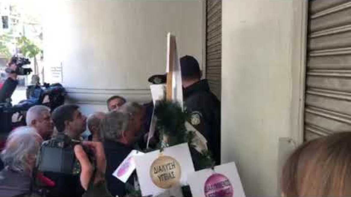 Πέρασε η αντιπροσωπεία της ΠΟΕΔΗΝ