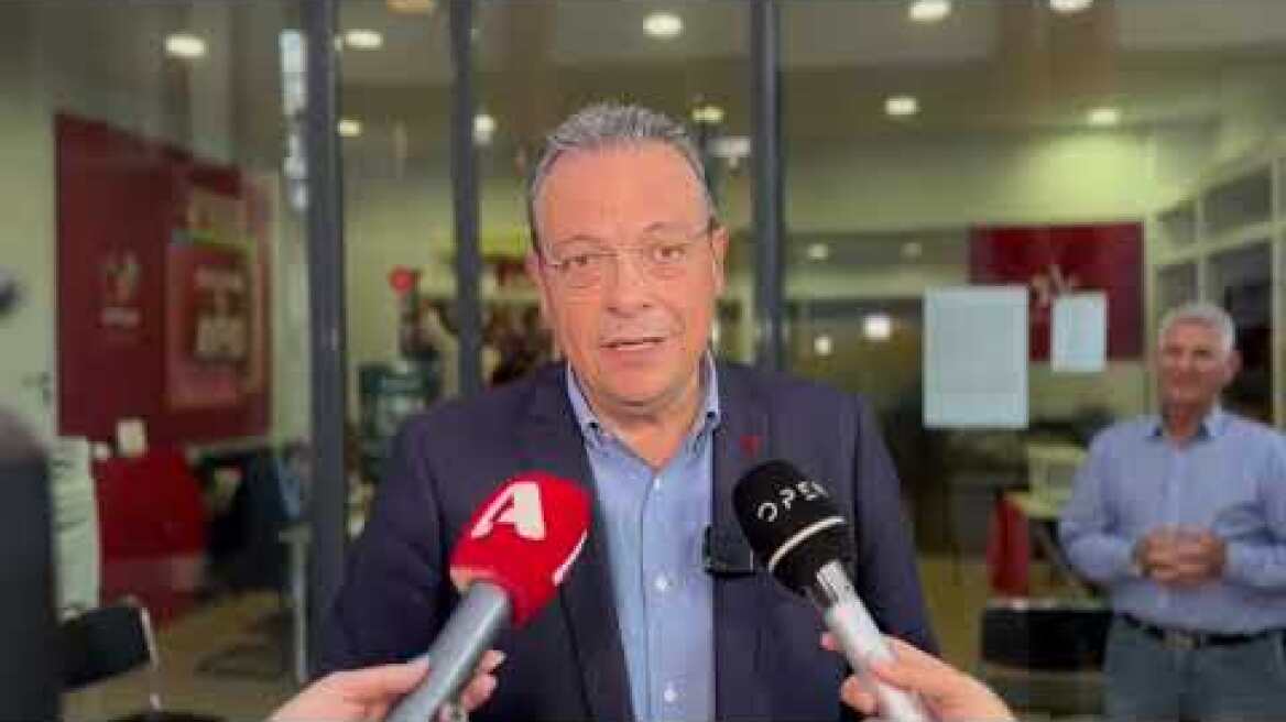 Ψήφισε στην ΟΜ Θέρμης ο Σωκράτης Φάμελλος