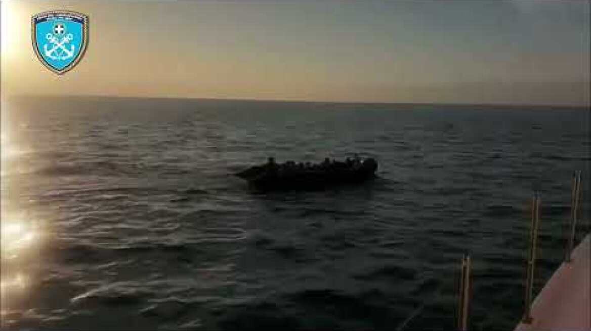 Εντοπισμός και διάσωση 18 ατόμων στη ν  Σάμο και σύλληψη 1 διακινητή (31 08 2023)