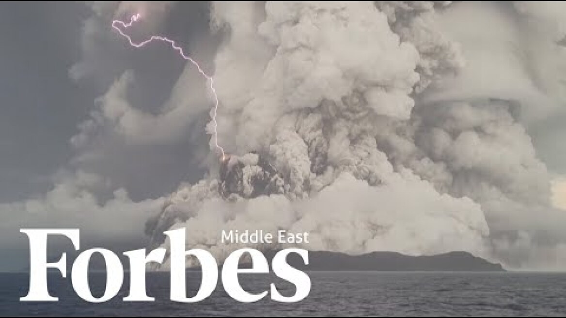 Volcano Cuts Off Communication With The Tonga Islands