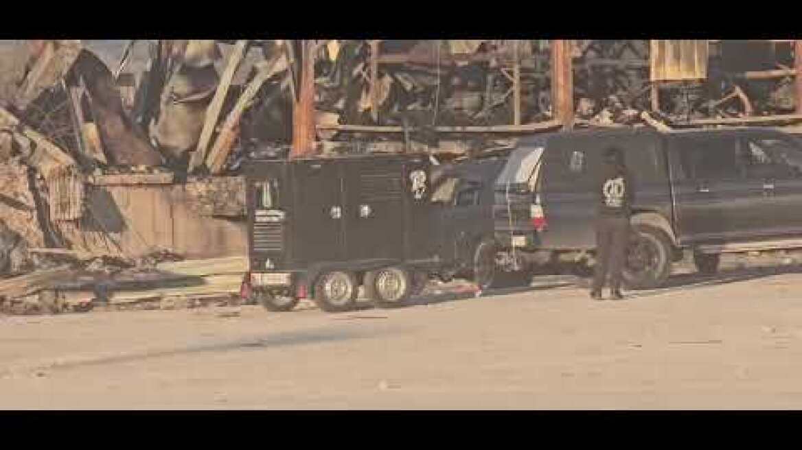 Ψάχνουν για βιολογικό υλικό στα συντρίμμια του εργοστασίου της Βιολάντα (2)