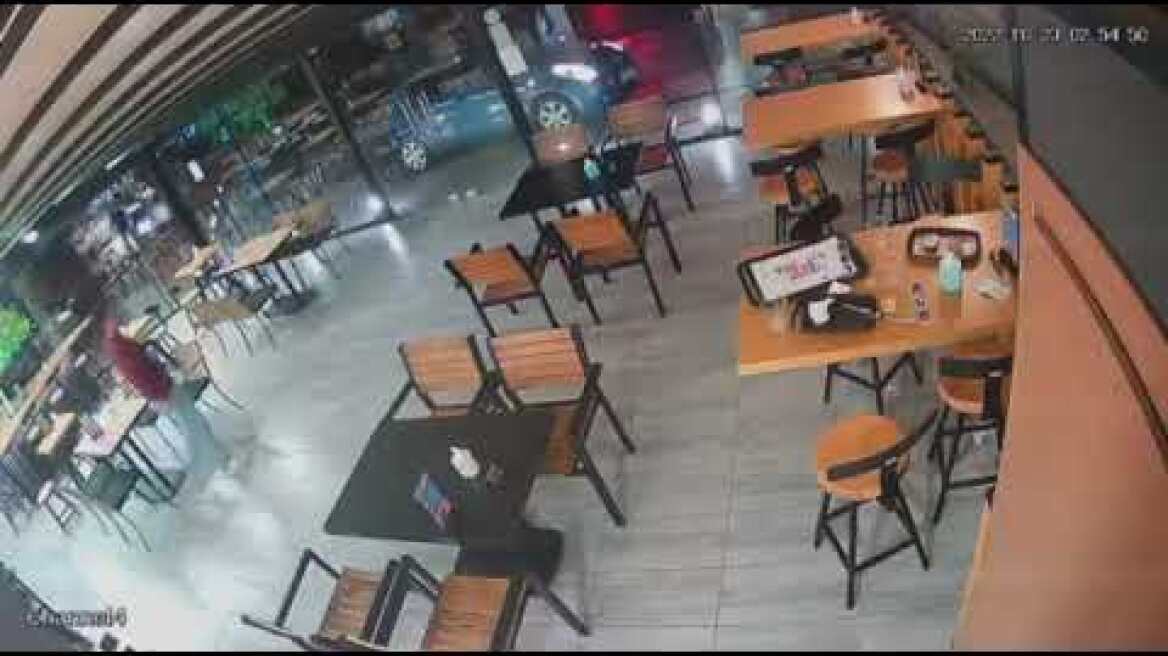 Βιασμός στο Παλαιό Φάληρο - Βίντεο από την απόπειρα του δράστη να επιτεθεί σε άλλη γυναίκα