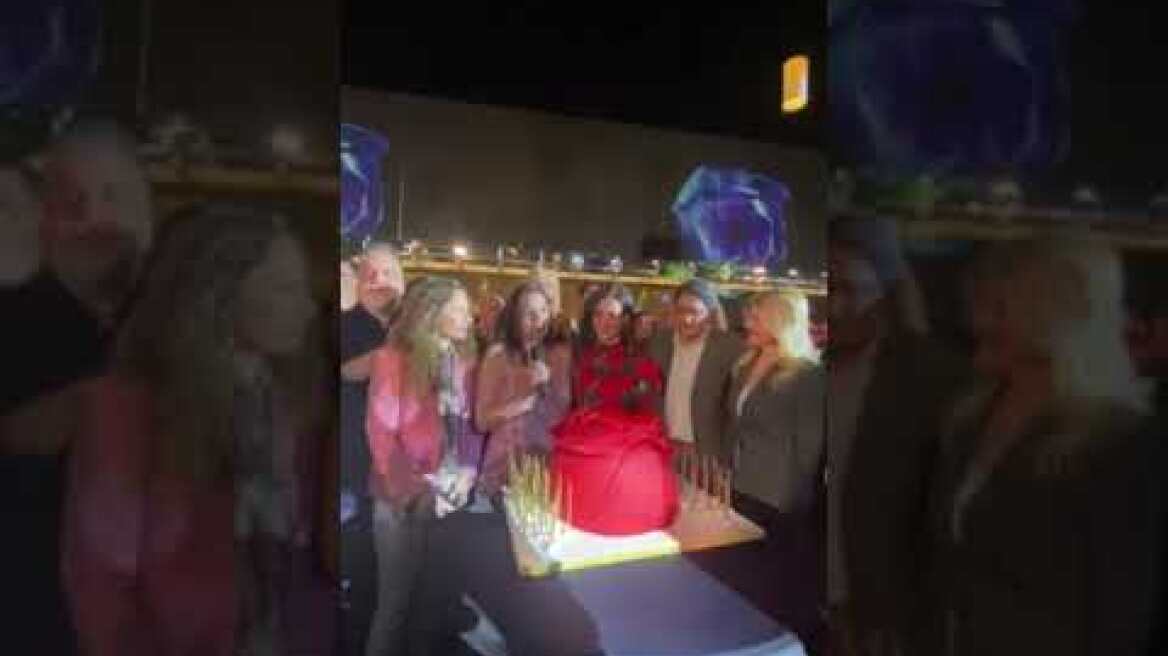 Το πάρτι της Όλγας Κεφαλογιάννη (3)