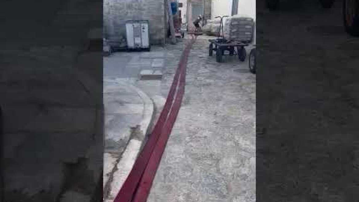 Πώς θα «βρέξει» στην Ύδρα για τον Μπραντ Πιτ (1)