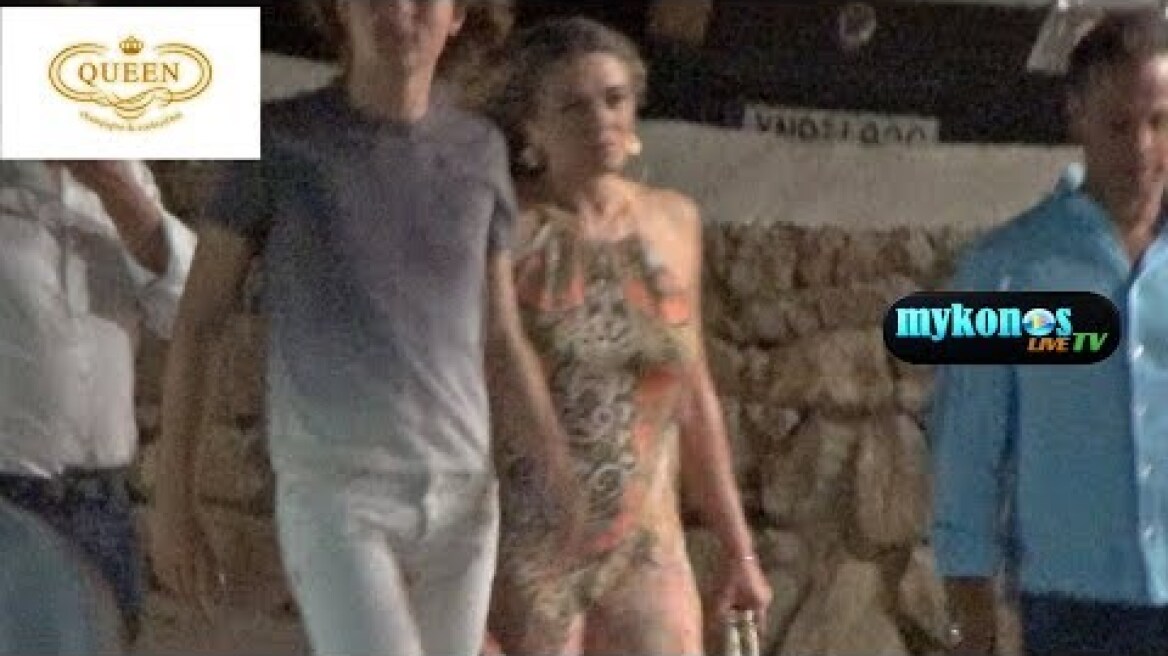 ΧΟΛΛΥΓΟΥΝΤΙΑΝΟ ΑΕΡΑ ΕΦΕΡΕ ΣΤΗΝ ΜΥΚΟΝΟ Η ΠΑΝΕΜΟΡΦΗ LIZ HURLEY