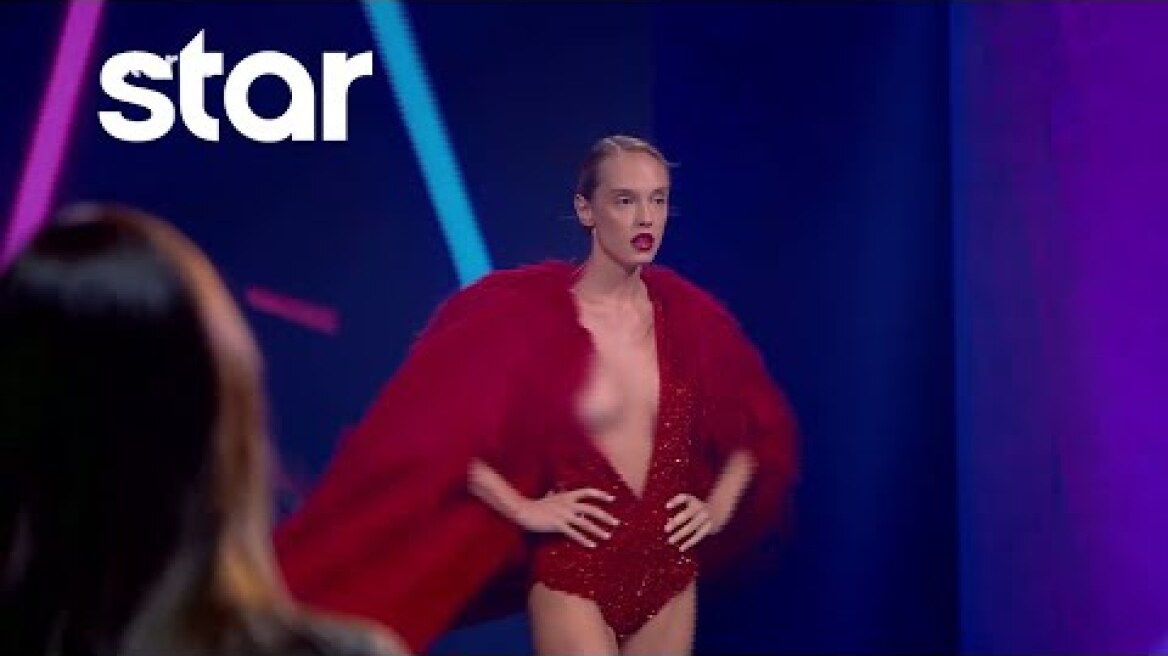 GNTM 2025 | Μιχαέλα: Χειρίστηκε άψογα το ατύχημά της και μπήκε στο σπίτι!