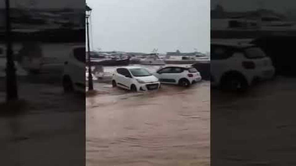 Η Σοφία Αλιμπέρτη για την κακοκαιρία στην Πάρο