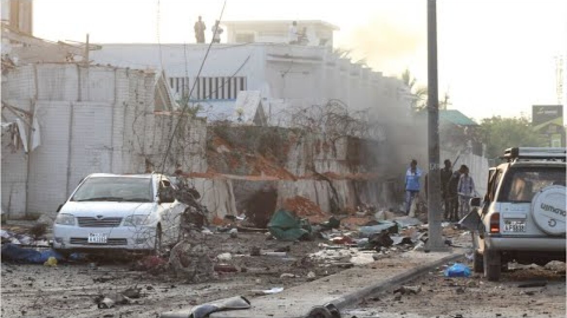 Series Of Car Bombings Kill At Least 18 In Somalia's Capital Mogadishu