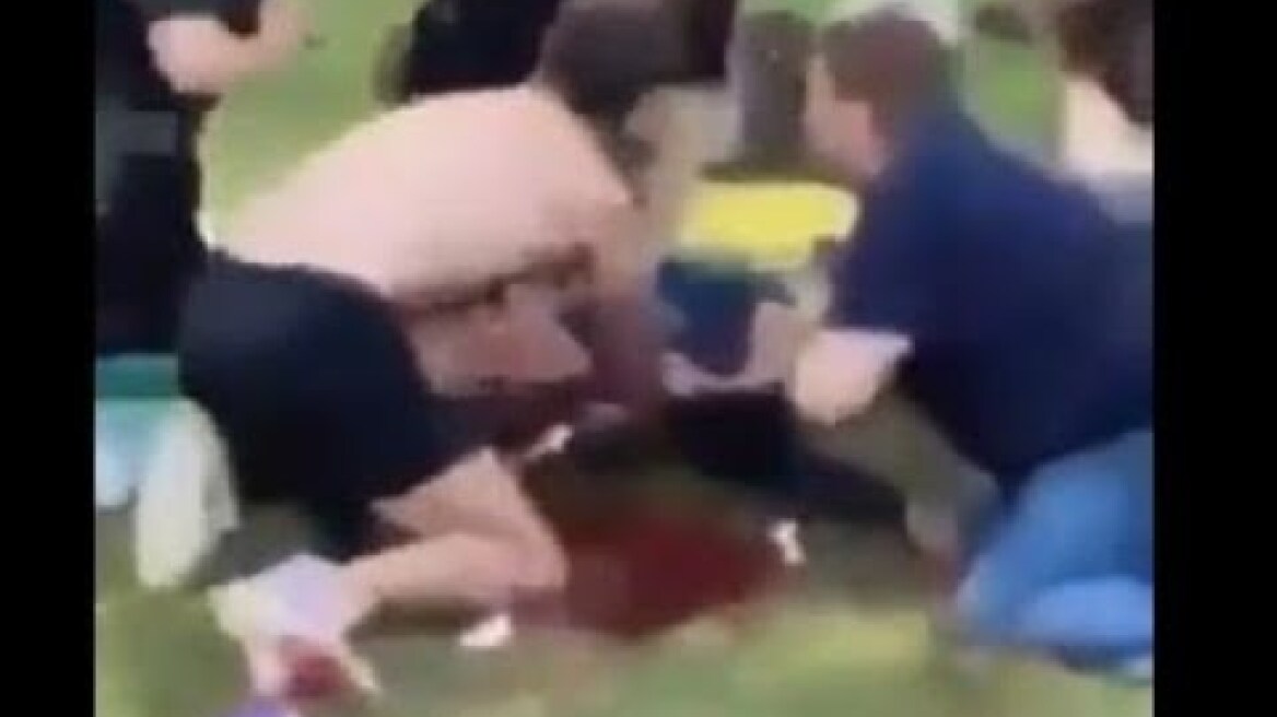 Reading stabbing caught on camera ( #Readingstabbing )